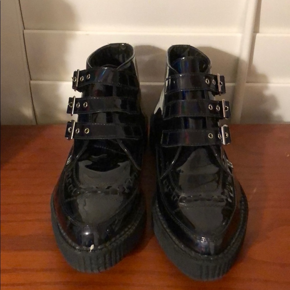 Tuk creepers.